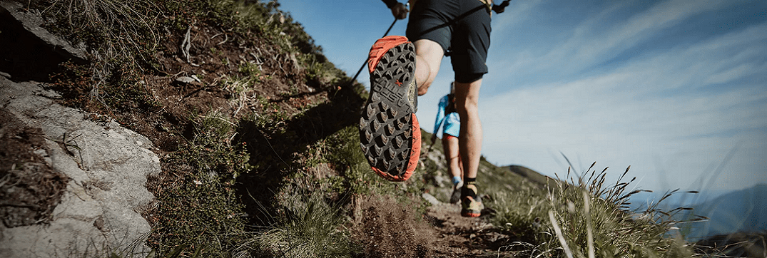 Les meilleures chaussures de trail pour les pieds larges - u-Trail